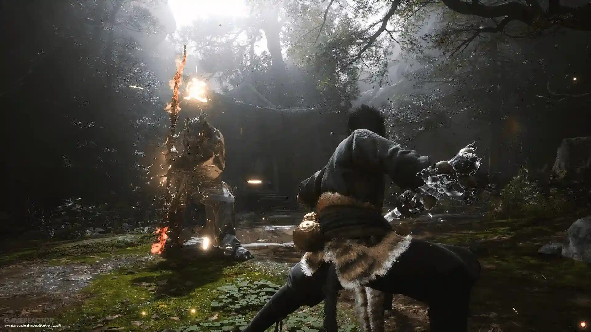 Cek apakah PC kamu kuat main di setting rata kanan.