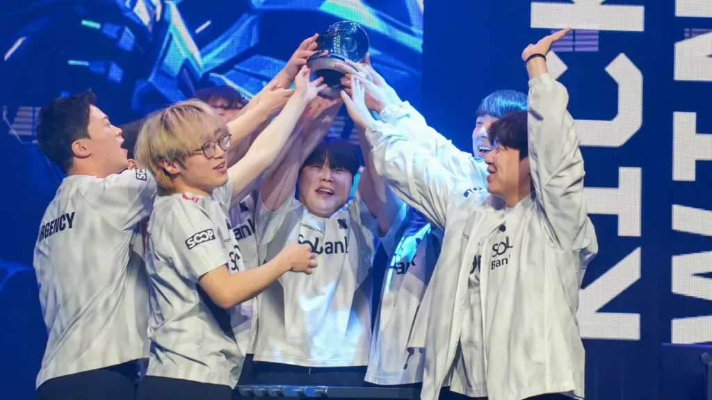 Mainkan game AAA favoritmu langsung dari HP tanpa kendala.