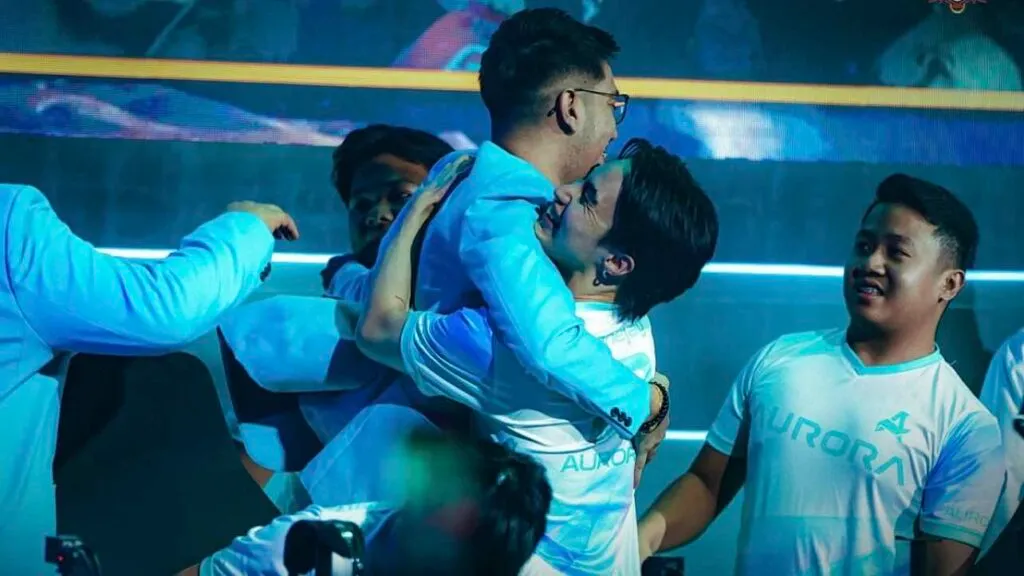 Simak update transfer pemain dan kekuatan tim di musim ini.